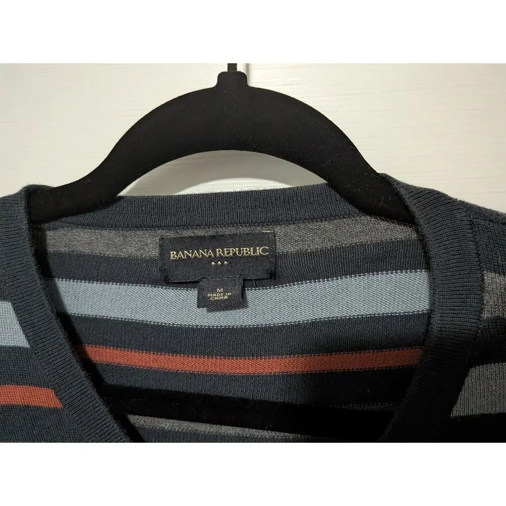 Banana Republic Men's V Neck Striped Sweater Gray Blue Rust Orange Size Medium